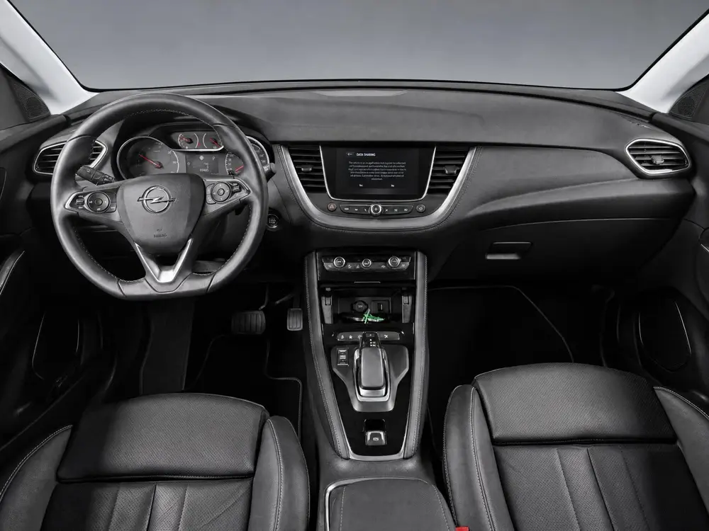 Opel Grandland X 1.6 Turbo Hybrid Business Elegance uit 2021, foto 3