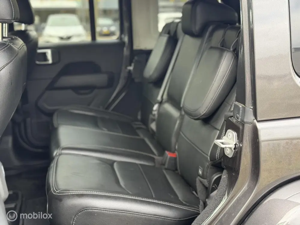 Jeep Wrangler 4xe 380 Sahara CABRIO uit 2021, foto 18