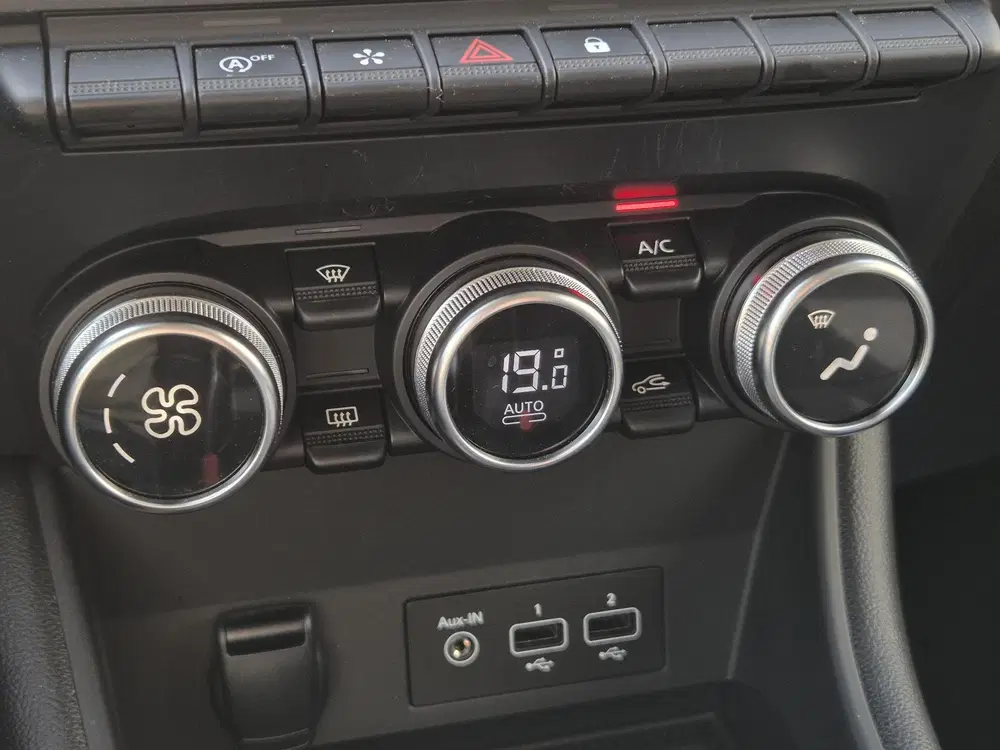 Renault Captur 1.3 TCe 140 Intens uit 2021, foto 19