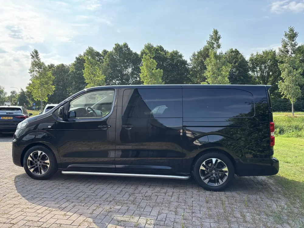 Opel Vivaro L3H1 Innovation DC 75 kWh uit 2022, foto 3