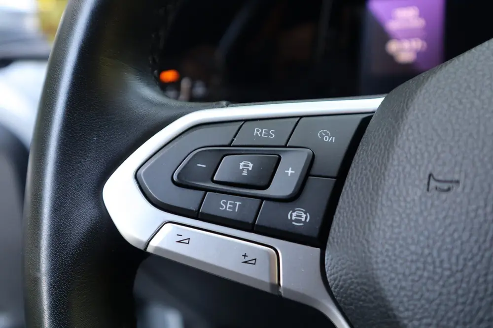 Volkswagen Golf 1.0 TSI Life | Sfeerverlichting | ACC | Carp uit 2022, foto 14