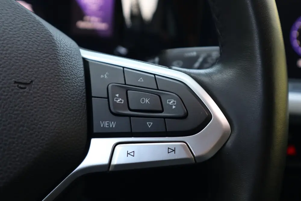 Volkswagen Golf 1.0 TSI Life | Sfeerverlichting | ACC | Carp uit 2022, foto 15