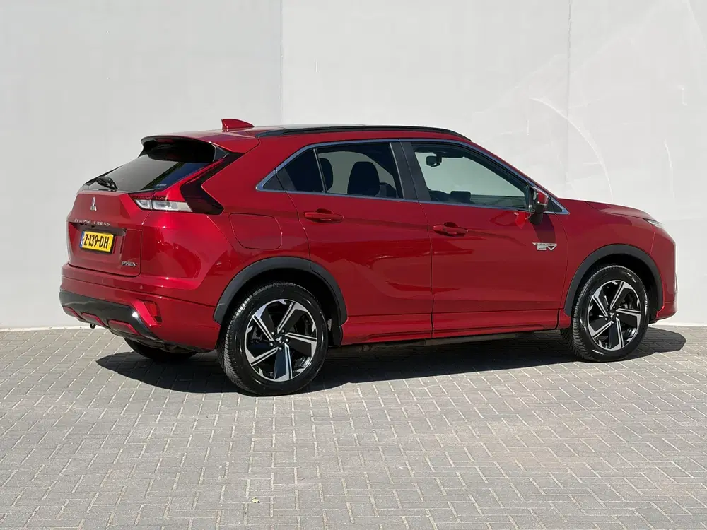 Mitsubishi Eclipse Cross 2.4 PHEV Instyle uit 2022, foto 3