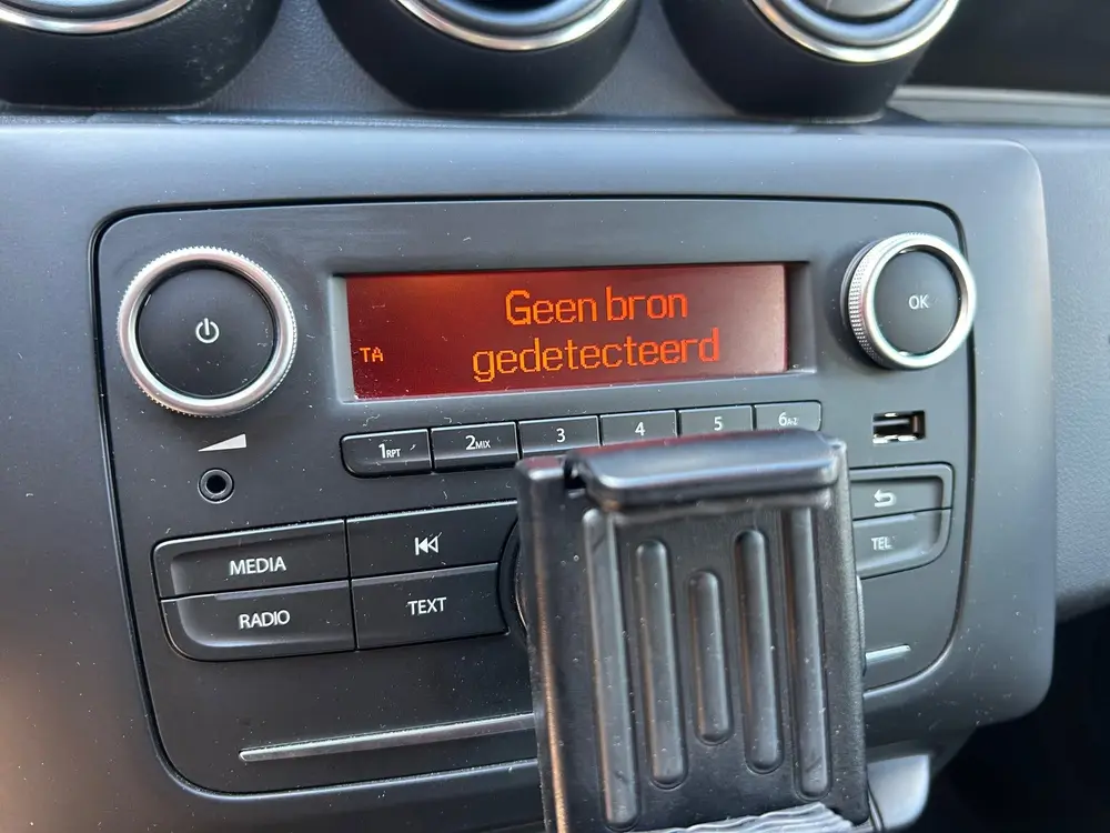 Dacia Duster 1.3 TCe Comfort Airco uit 2019, foto 15