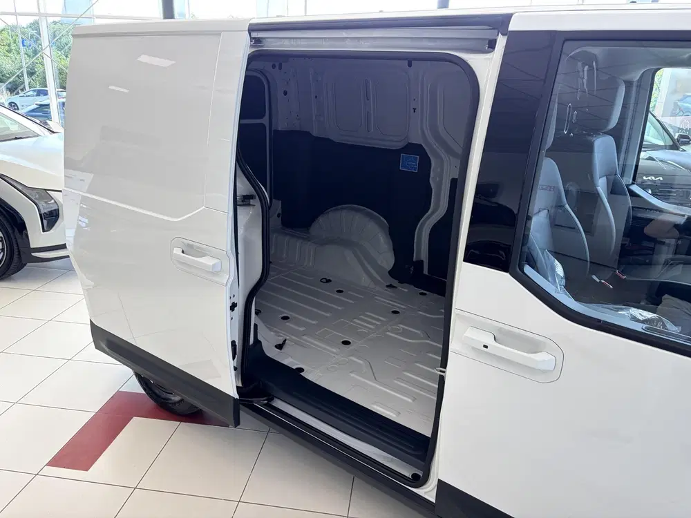 Kia PV5 Elite Executive 71.2 kWh uit 2026, foto 5