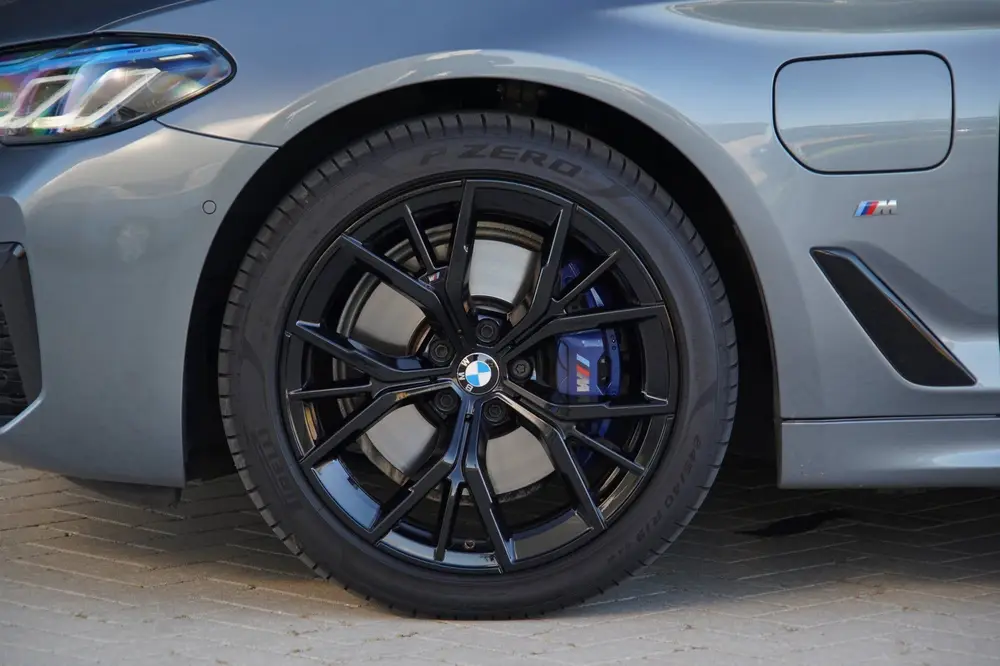 BMW 5-serie 530e Pano uit 2021, foto 12