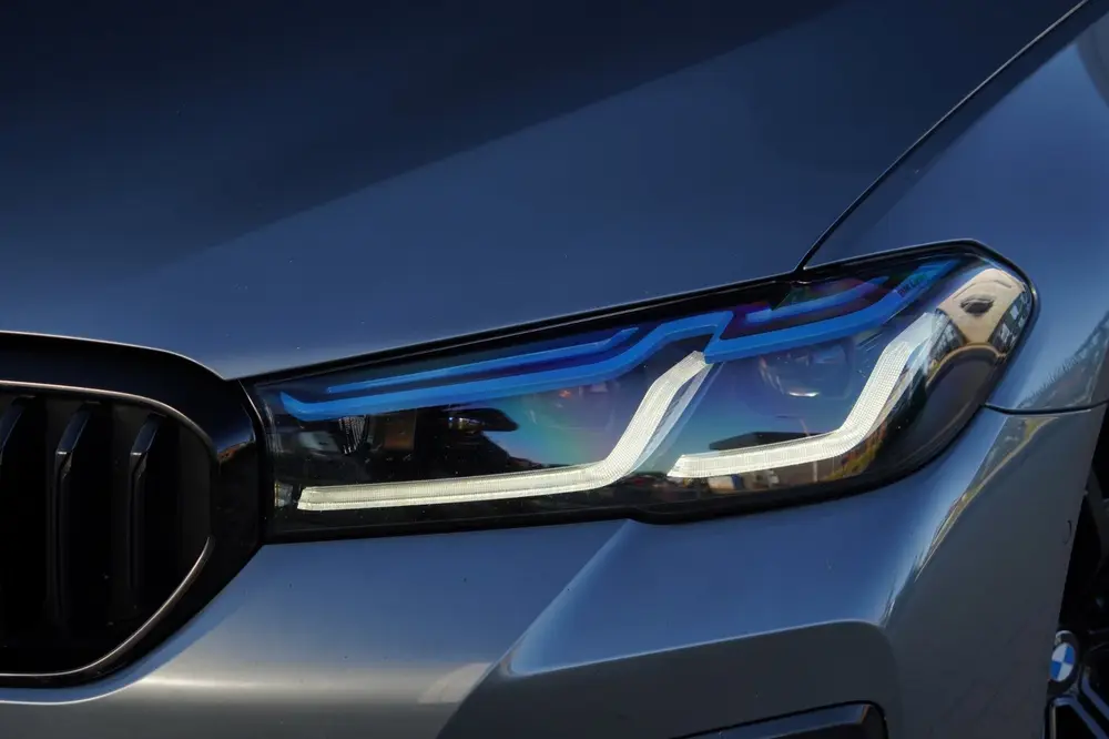 BMW 5-serie 530e Pano uit 2021, foto 9