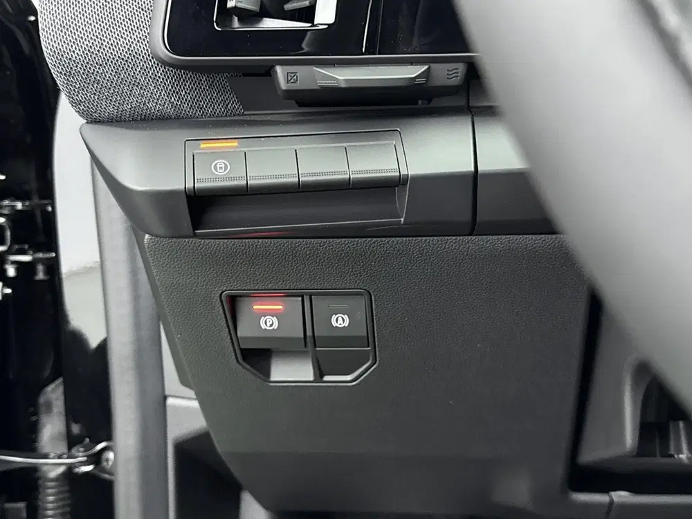 Renault Megane Comfort Range Techno 60 kWh 220PK uit 2025, foto 17