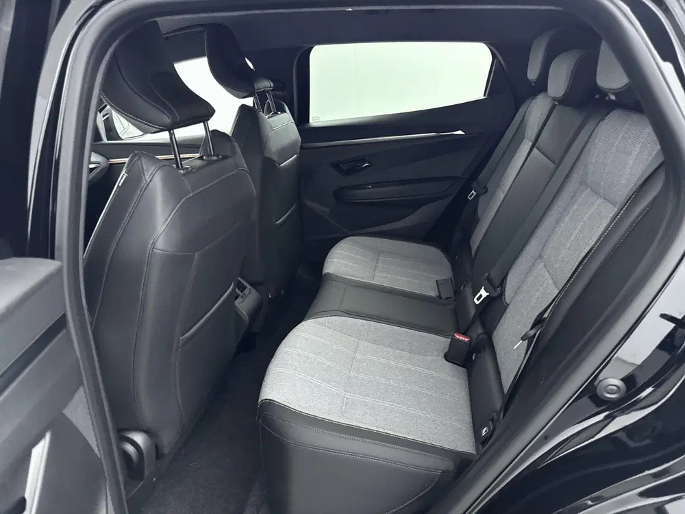Renault Megane Comfort Range Techno 60 kWh 220PK uit 2025, foto 9