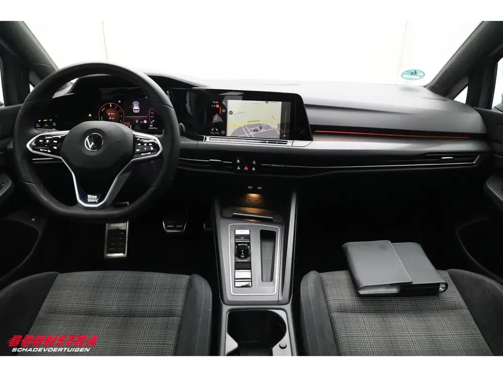Volkswagen Golf 1.4 eHybrid GTE Pano LED ACC Virtual Camera uit 2021, foto 6