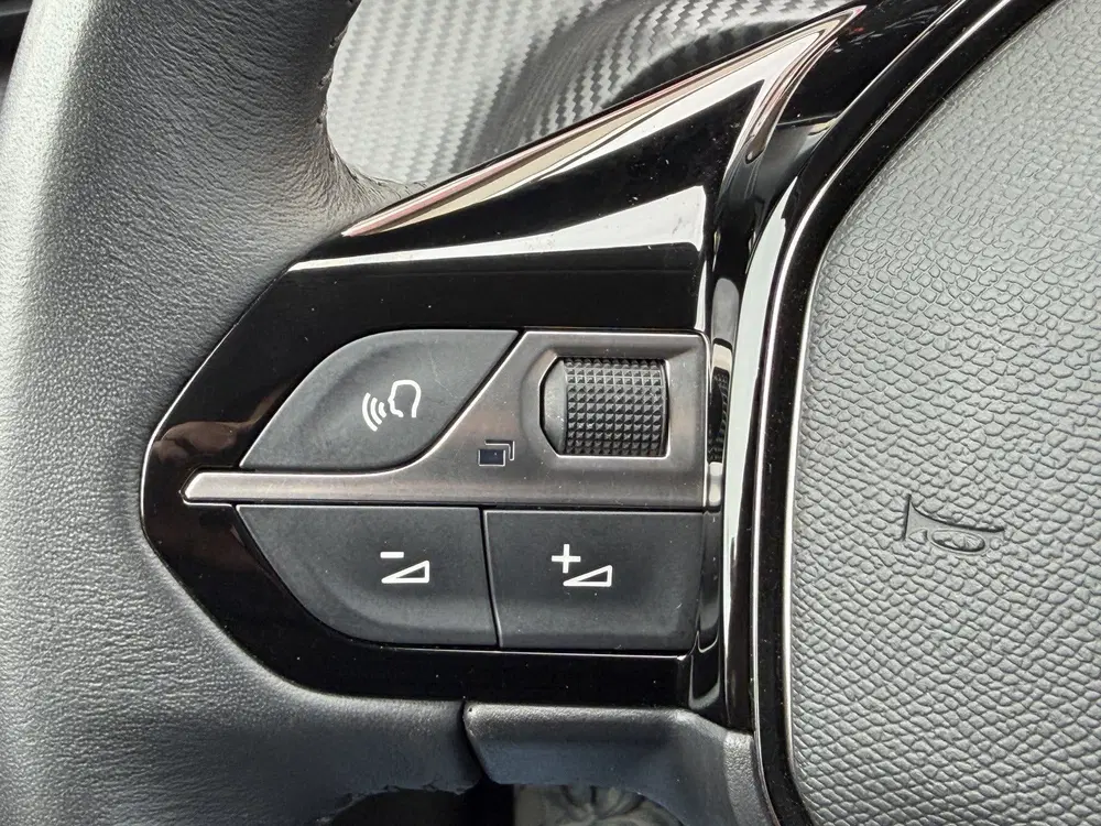 Peugeot 208 1.2 PureTech Active uit 2022, foto 14