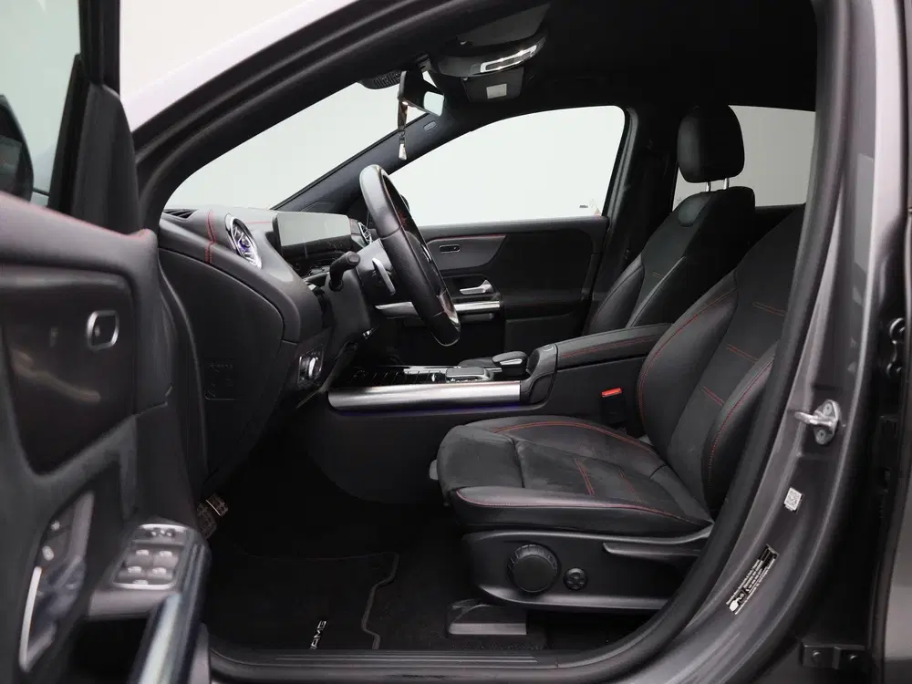 Mercedes-Benz EQA 250 Business Solution AMG 67 kWh uit 2021, foto 11