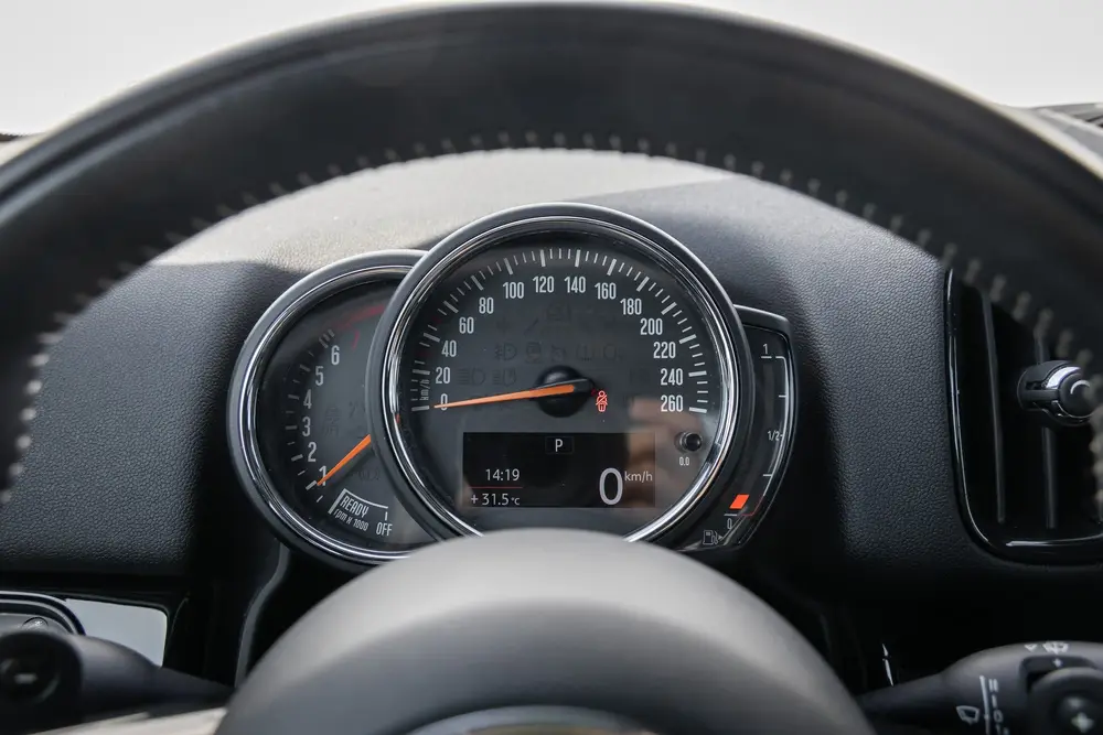 Mini Cooper 2.0 Cooper S kniightbridge nl auto Panoramadak | uit 2019, foto 4