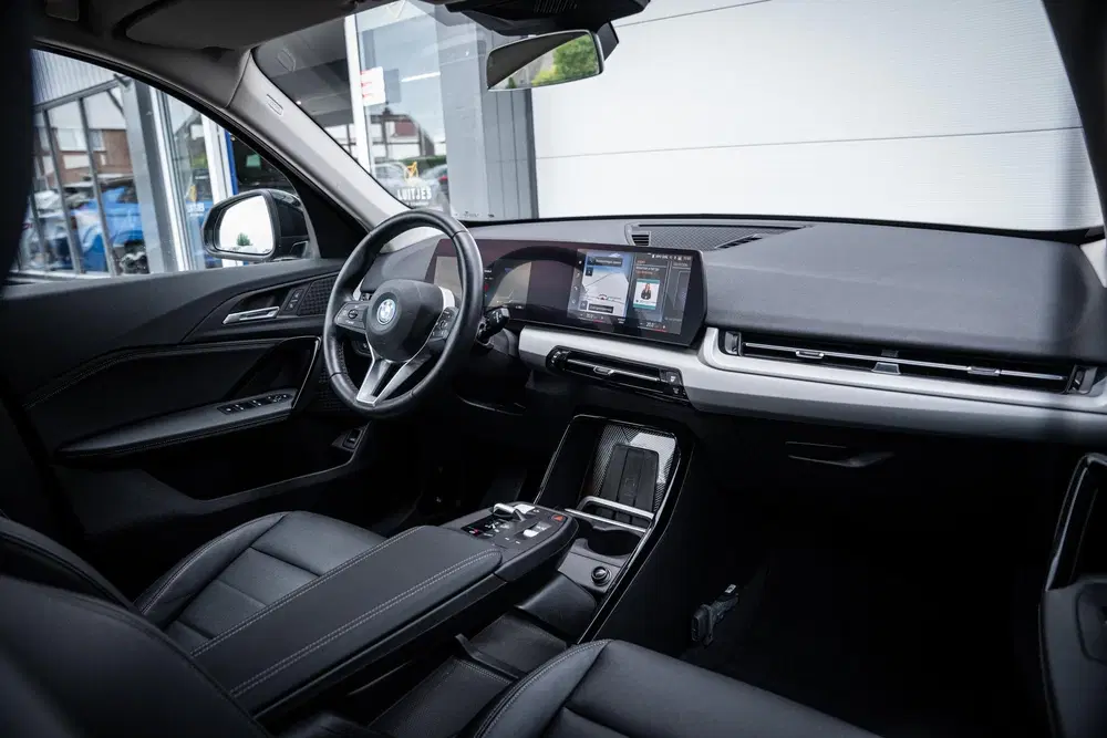 BMW iX1 xDrive30 Launch Edition 67 kWh Camera uit 2023, foto 19