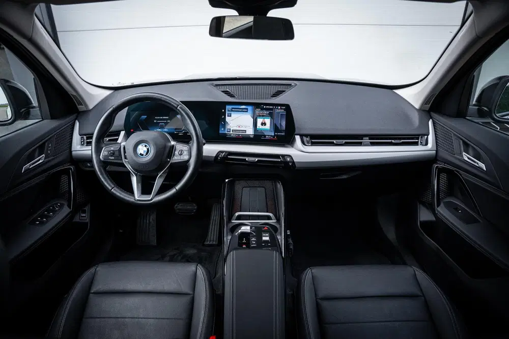 BMW iX1 xDrive30 Launch Edition 67 kWh Camera uit 2023, foto 20
