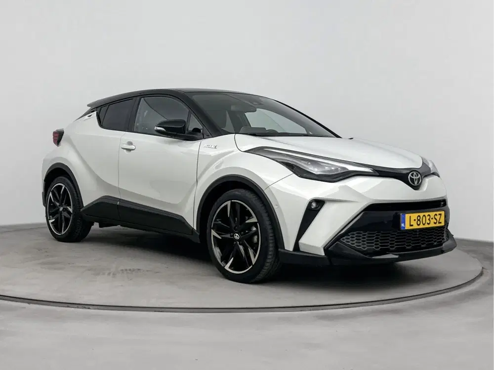 Toyota C-Hr 2.0 Hybrid GR-Sport uit 2021, foto 16