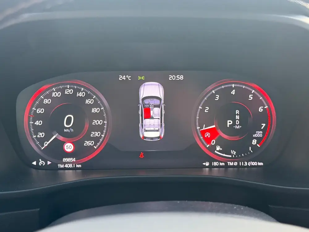 Volvo XC40 2.0 T4 R-Design / Navigatie / Airco Automatisch / uit 2019, foto 19