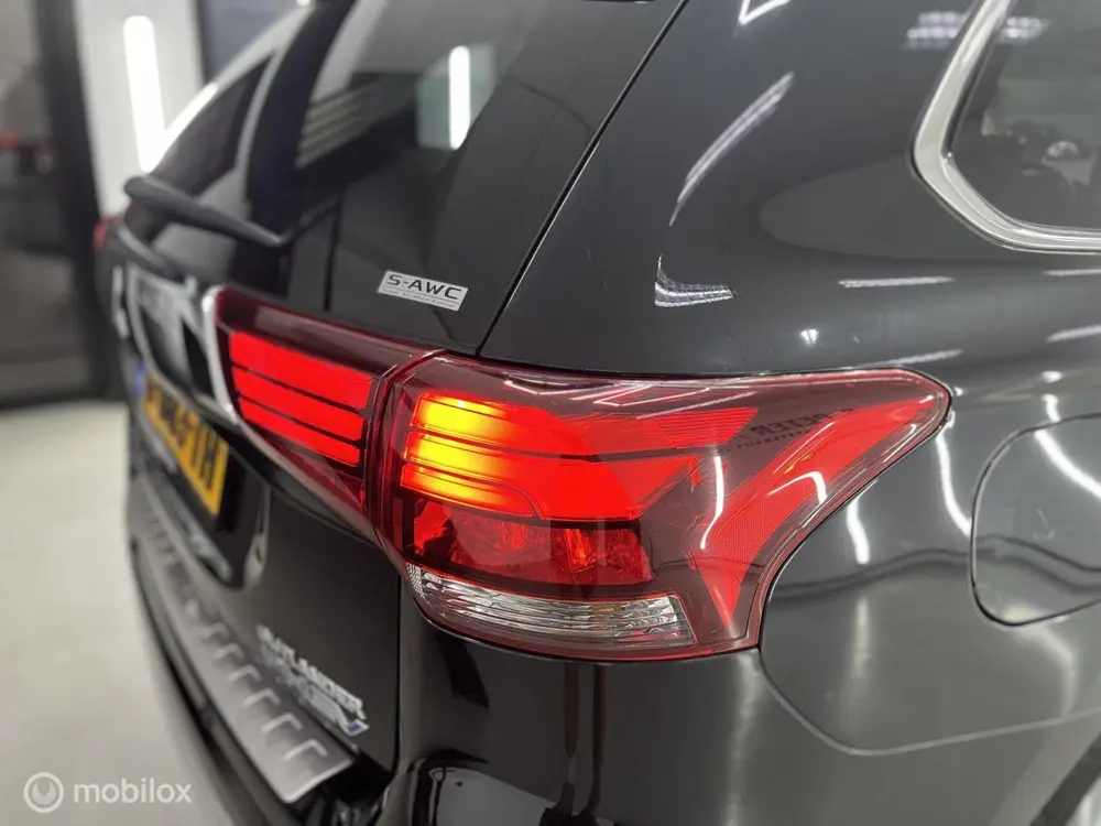 Mitsubishi Outlander 2.4 PHEV Intense S uit 2019, foto 7
