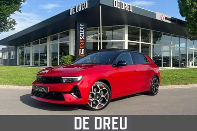 Opel Astra 1.6 Hybrid GS Line uit 2022
