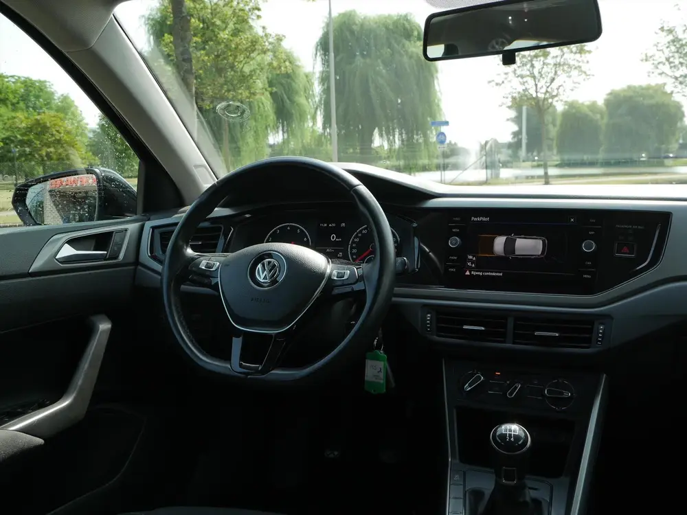 VOLKSWAGEN Polo 1.0 TSI 95pk Comfortline | DAB+ | 2x PDC | C uit 2019, foto 10