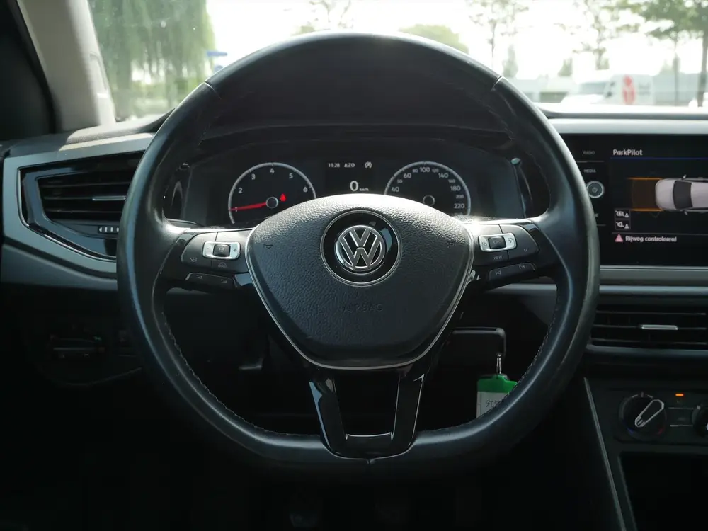VOLKSWAGEN Polo 1.0 TSI 95pk Comfortline | DAB+ | 2x PDC | C uit 2019, foto 16