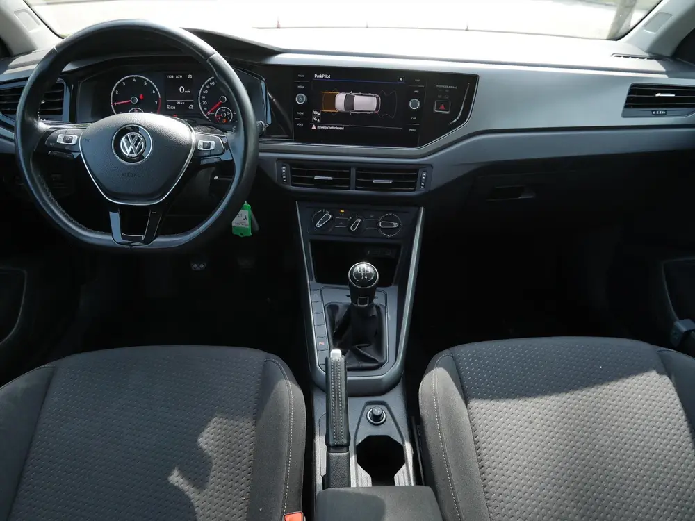 VOLKSWAGEN Polo 1.0 TSI 95pk Comfortline | DAB+ | 2x PDC | C uit 2019, foto 3