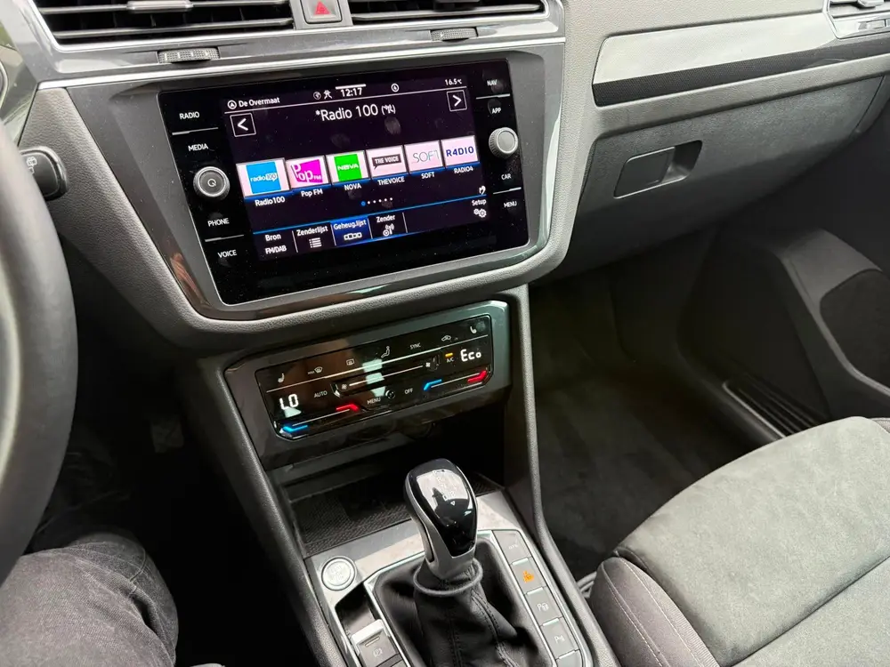 Volkswagen Tiguan 1.4 TSI eHybrid Business+ 245PK Automaat i uit 2023, foto 16