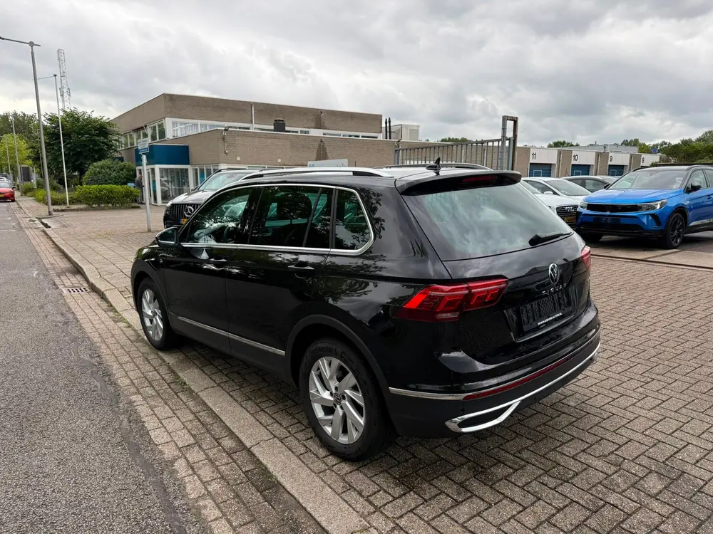 Volkswagen Tiguan 1.4 TSI eHybrid Business+ 245PK Automaat i uit 2023, foto 7