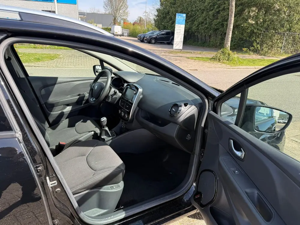 Renault Clio 0.9 TCe Life uit 2019, foto 11