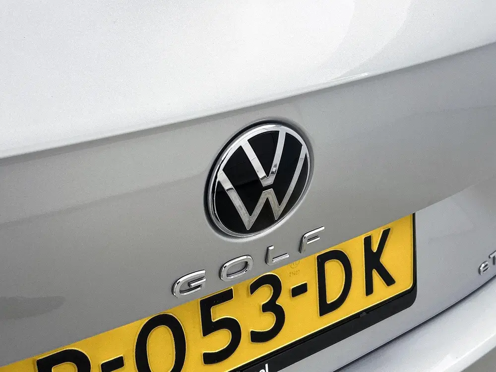 Volkswagen Golf Variant 1.0 eTSI Life Business 110 PK | Auto uit 2021, foto 14