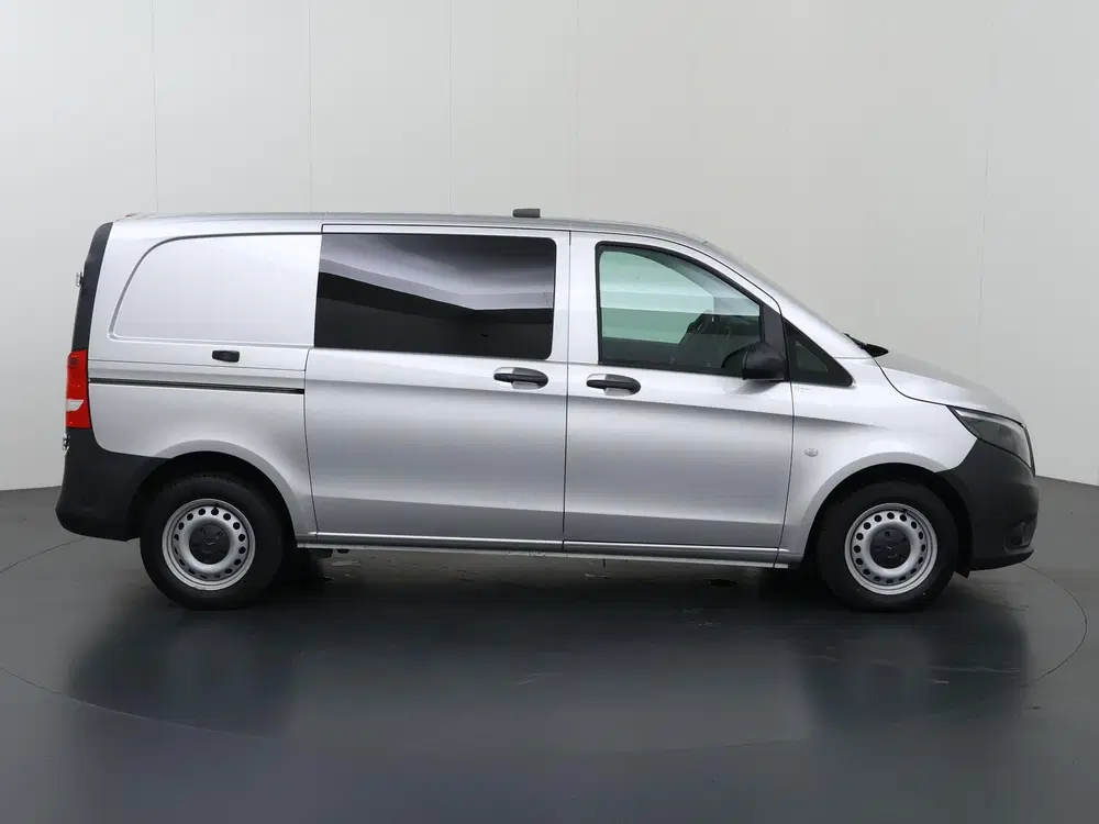 Mercedes-Benz Vito 114 CDI L1 uit 2022, foto 6