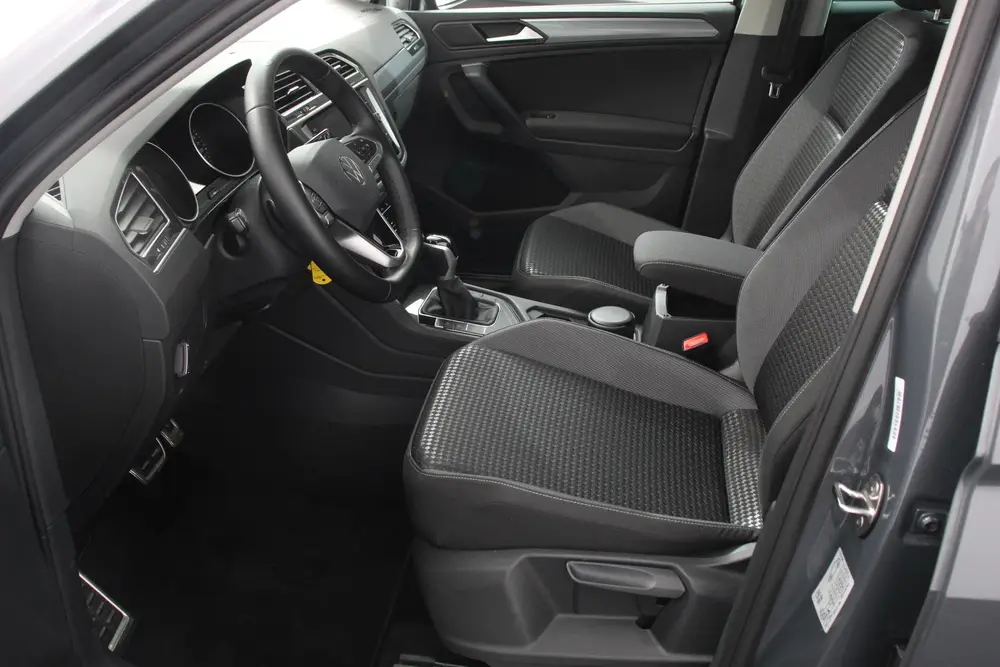 Volkswagen Tiguan 1.5 TSI DSG Active Navigatie Climate Contr uit 2022, foto 10