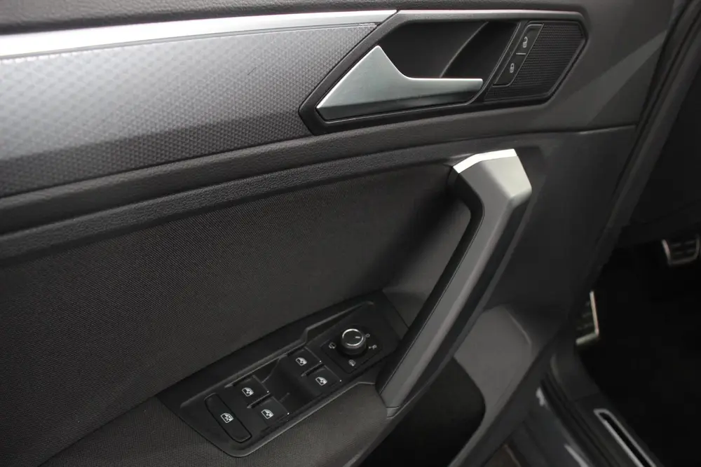 Volkswagen Tiguan 1.5 TSI DSG Active Navigatie Climate Contr uit 2022, foto 13