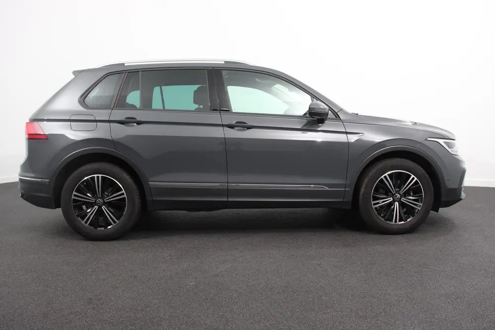 Volkswagen Tiguan 1.5 TSI DSG Active Navigatie Climate Contr uit 2022, foto 8