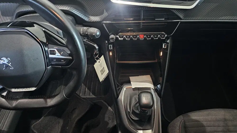 Peugeot 2008 1.2 Active Hoge instap uit 2021, foto 16