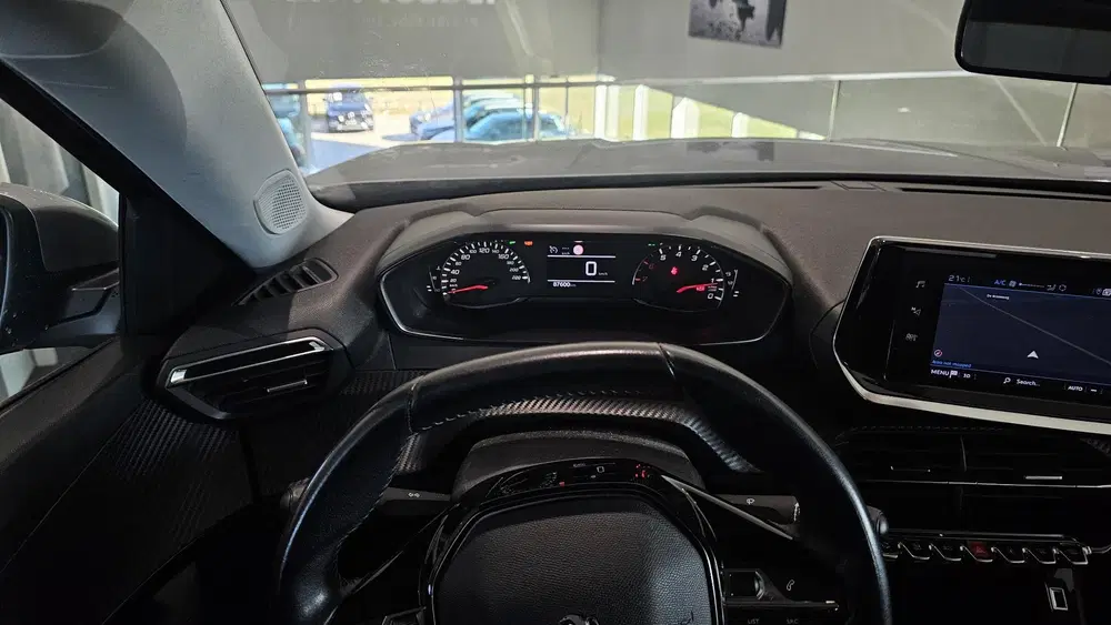 Peugeot 2008 1.2 Active Hoge instap uit 2021, foto 20