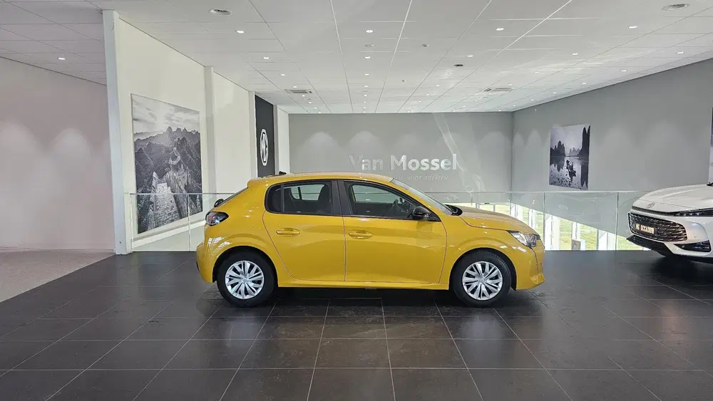 Peugeot 208 1.2 Active Luxe uit 2022, foto 5