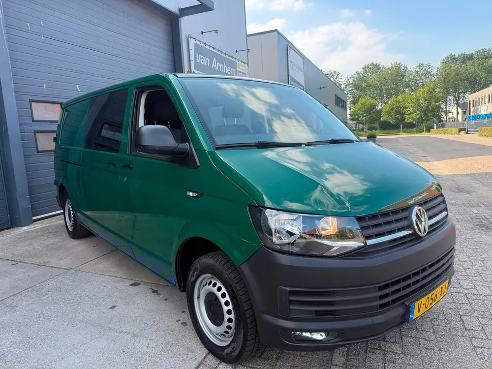 Volkswagen Transporter 2.0 TDI 150 PK L2H1 uit 2019, foto 9