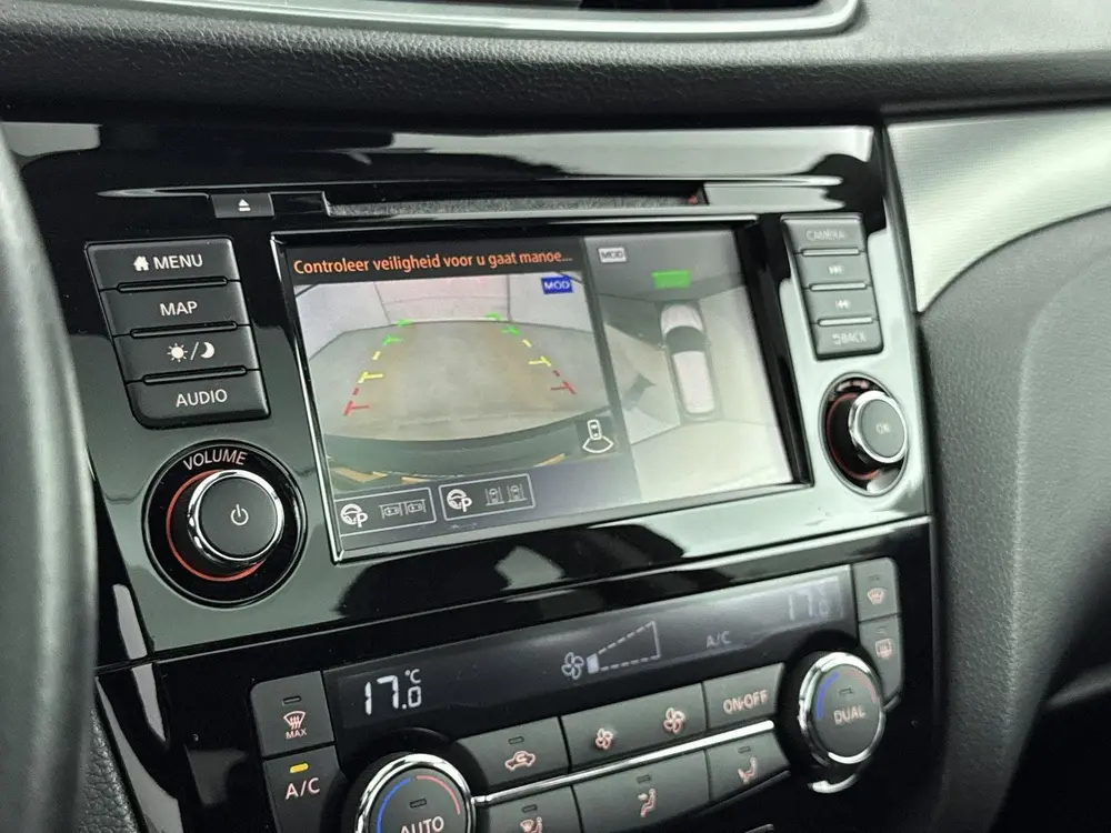 Nissan Qashqai 1.3 DIG-T Tekna 140PK | Panoramadak | Navigat uit 2019, foto 13