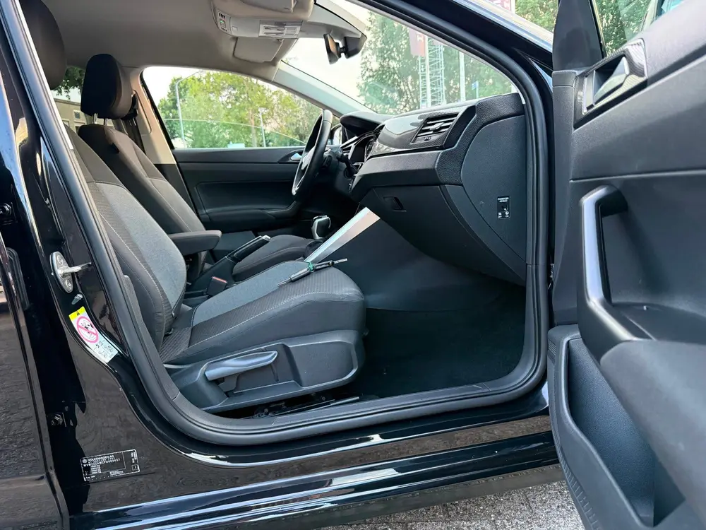 Volkswagen Polo 1.0 TSI 2023 DSG AUT SPORT KEYLESS VIRTUAL C uit 2023, foto 15