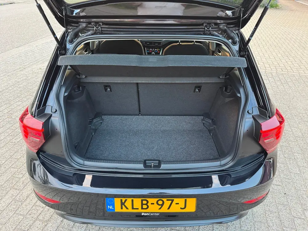 Volkswagen Polo 1.0 TSI 2023 DSG AUT SPORT KEYLESS VIRTUAL C uit 2023, foto 19