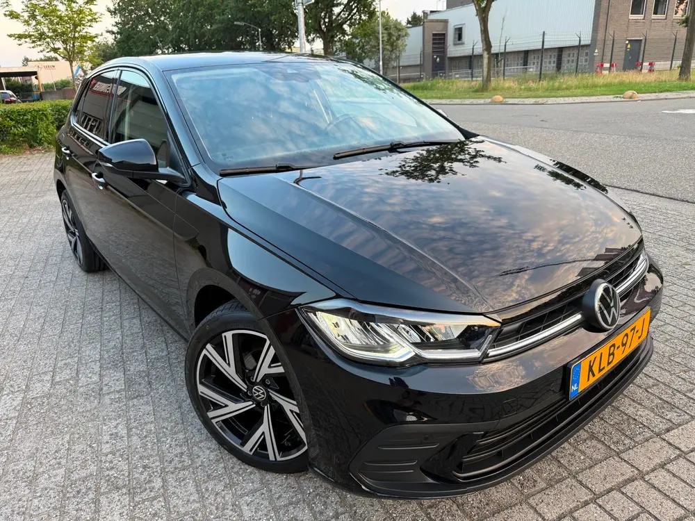 Volkswagen Polo 1.0 TSI 2023 DSG AUT SPORT KEYLESS VIRTUAL C uit 2023, foto 3