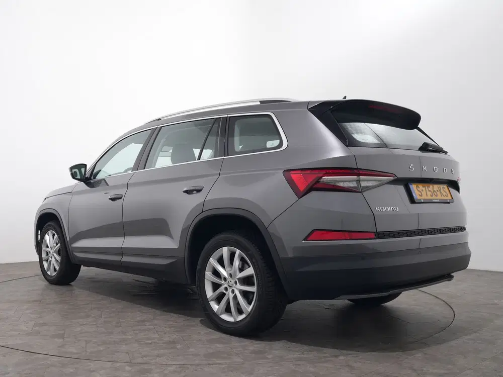 Skoda Kodiaq 1.5 TSI ACT 150PK BUSINESS EDITION 7 PERS uit 2023, foto 3