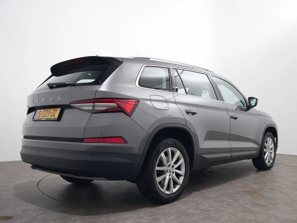 Skoda Kodiaq 1.5 TSI ACT 150PK BUSINESS EDITION 7 PERS uit 2023, foto 16