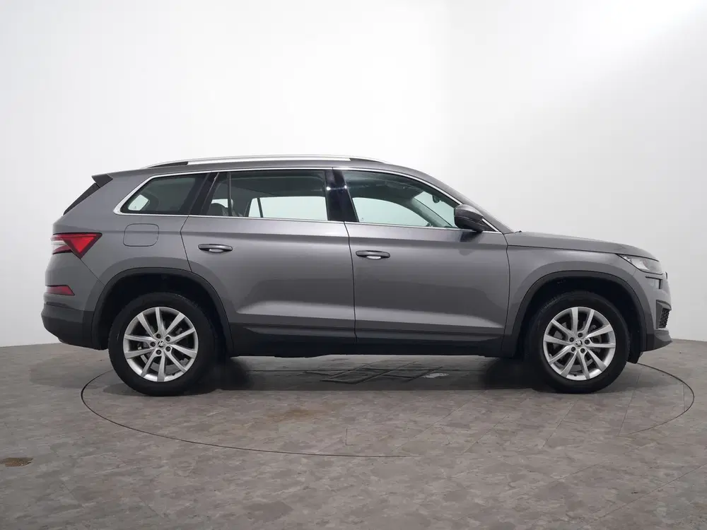 Skoda Kodiaq 1.5 TSI ACT 150PK BUSINESS EDITION 7 PERS uit 2023, foto 17