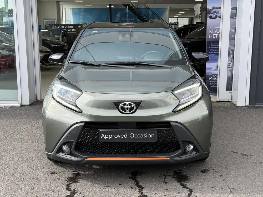 Toyota Aygo X 1.0 VVT-i S-CVT Limited uit 2022, foto 2