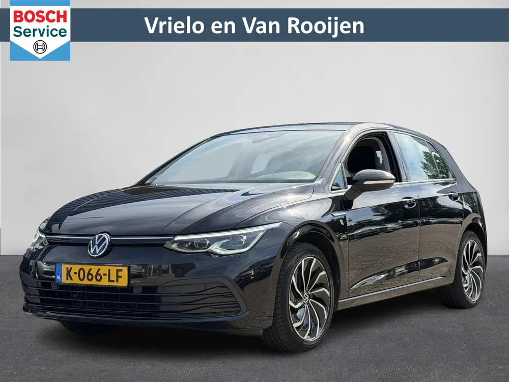 Volkswagen Golf 1.5 TSI Style | Pano | Navi | Winterpakket | uit 2020