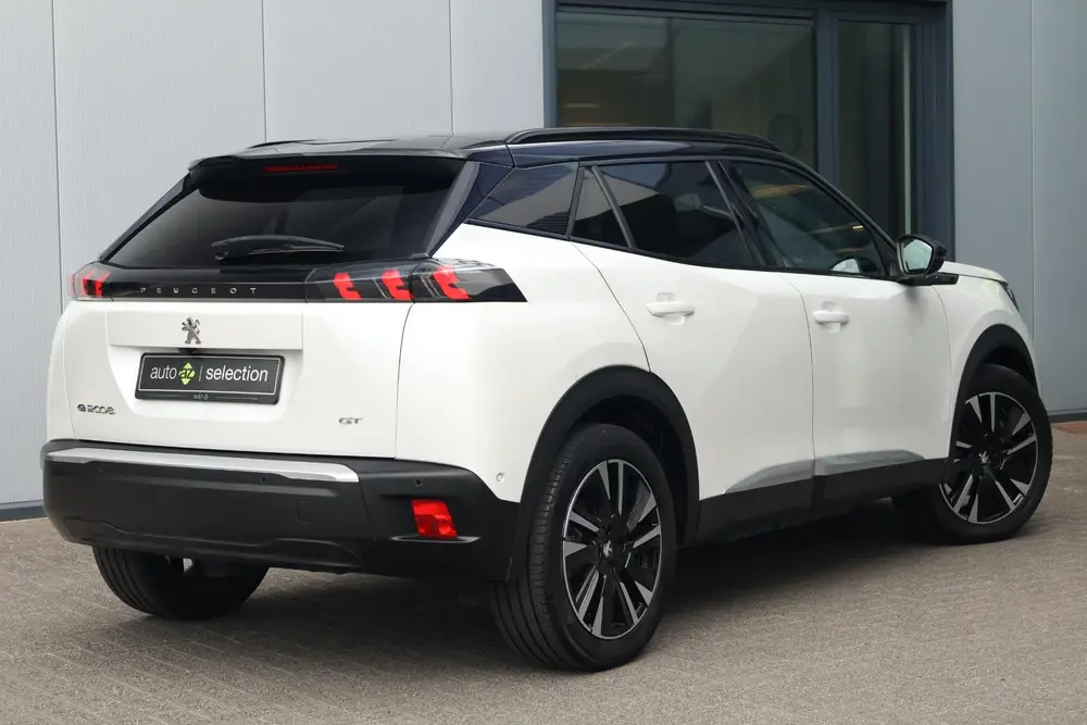 Peugeot 2008 EV GT Pack 50 kWh uit 2022, foto 8