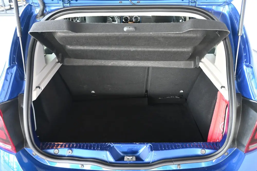 Dacia Sandero 1.0 TCe Stepway Serie Limitee 15th Anniv. Clim uit 2020, foto 15