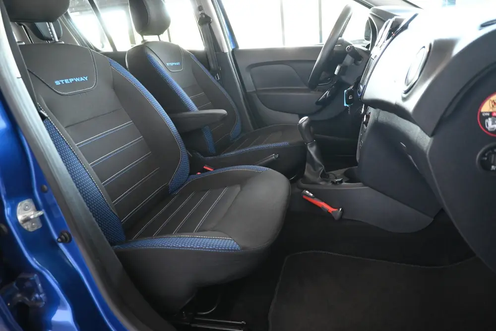 Dacia Sandero 1.0 TCe Stepway Serie Limitee 15th Anniv. Clim uit 2020, foto 18